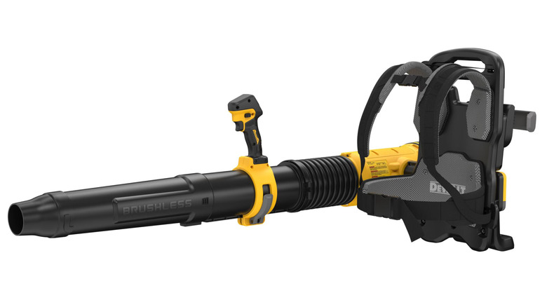 DeWalt DCBL570B blower