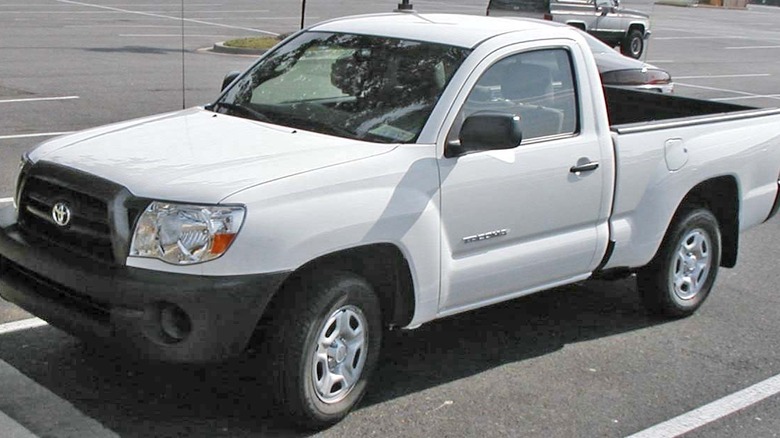 White second generation Toyota Tacoma