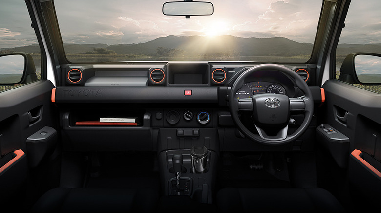 Toyota Hilux Champ interior