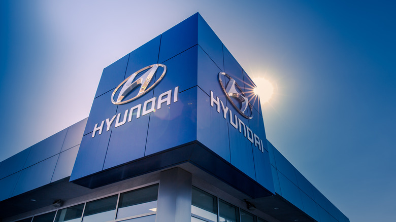 Hyundai dealership building