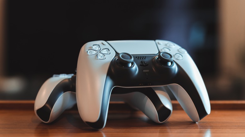 PlayStation 5 controllers