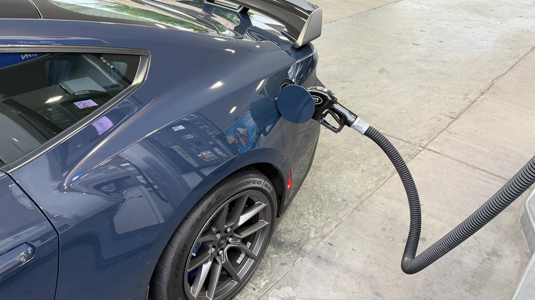 2025 Ford Mustang Dark Horse Premium Filling Up