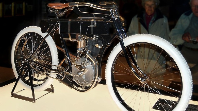 harley Davidson serial number model 1