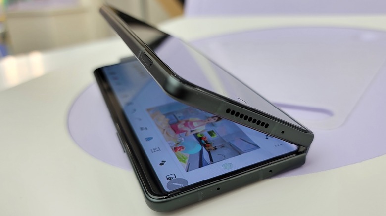 Samsung Galaxy Z Fold 3