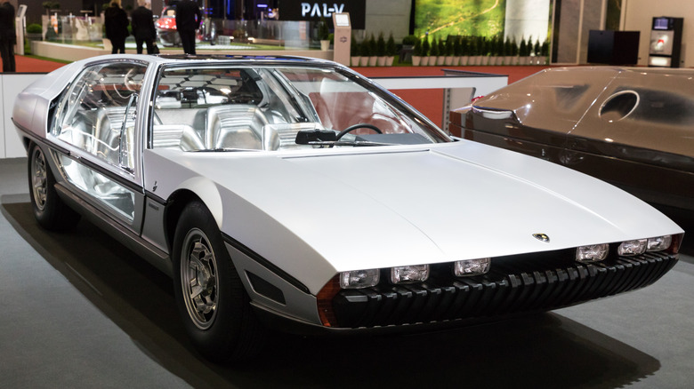 Lamborghini Marzal aquatic auction photo