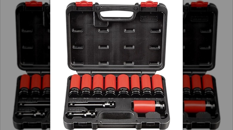The Pittsburgh Pro Lug Nut Impact Socket Set in a carrying/storage case.