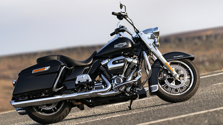 A parked Road King 107 in vivid black and chrome