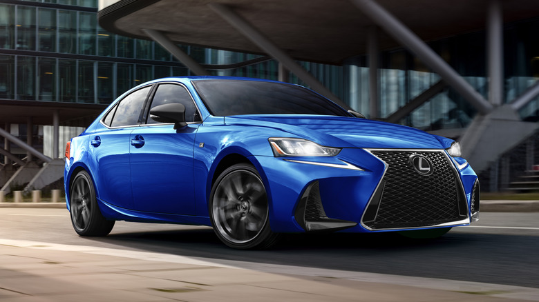 Front 3/4 view of 2020 Lexus IS 350