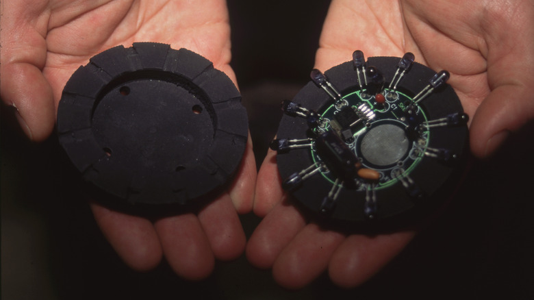 FoxTrax hockey puck opened up