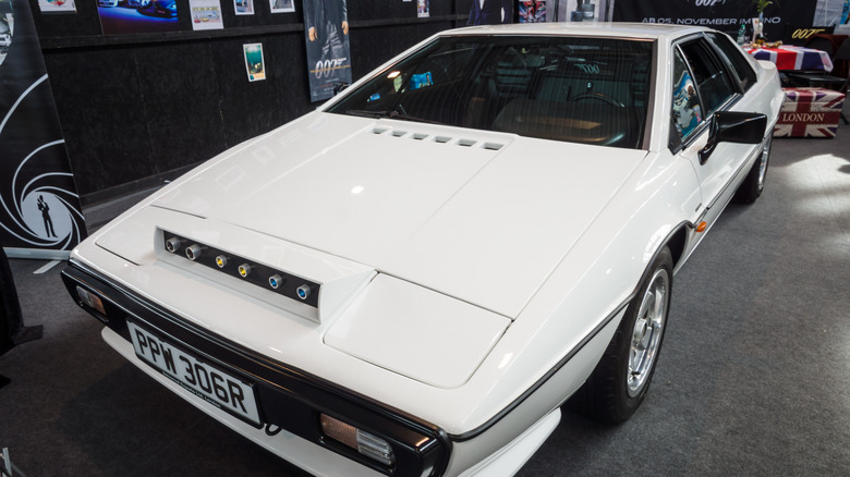 Lotus Esprit S1 on display
