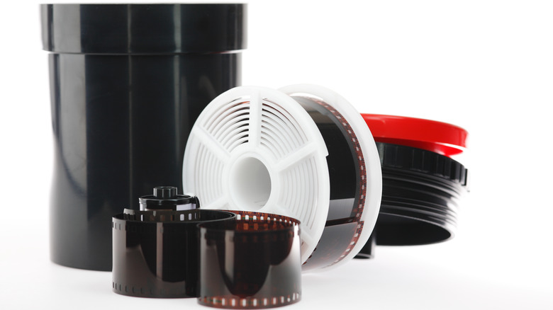 Film development tank with film