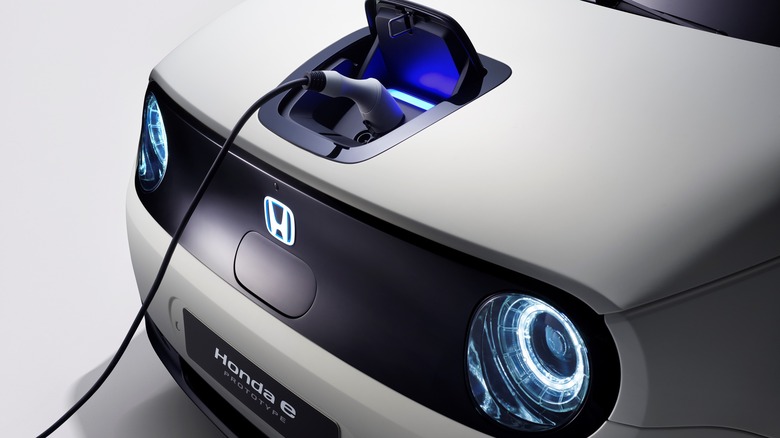 Honda and LG logo 