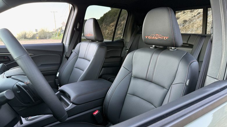 2026 Honda Ridgeline TrailSport front seats