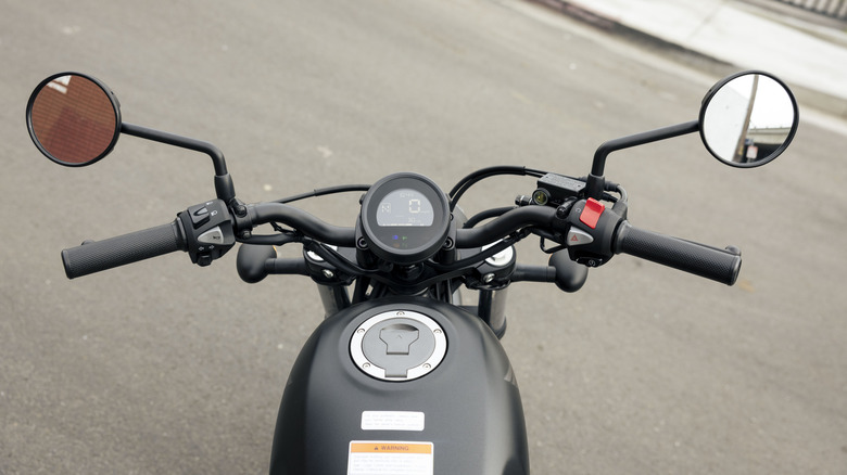 2026 Honda Rebel 300 E-Clutch Handlebars
