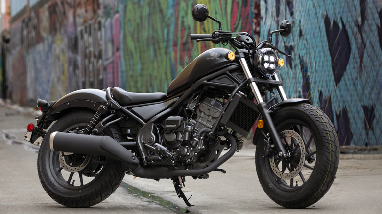 2026 Honda Rebel 300 E-Clutch Profile