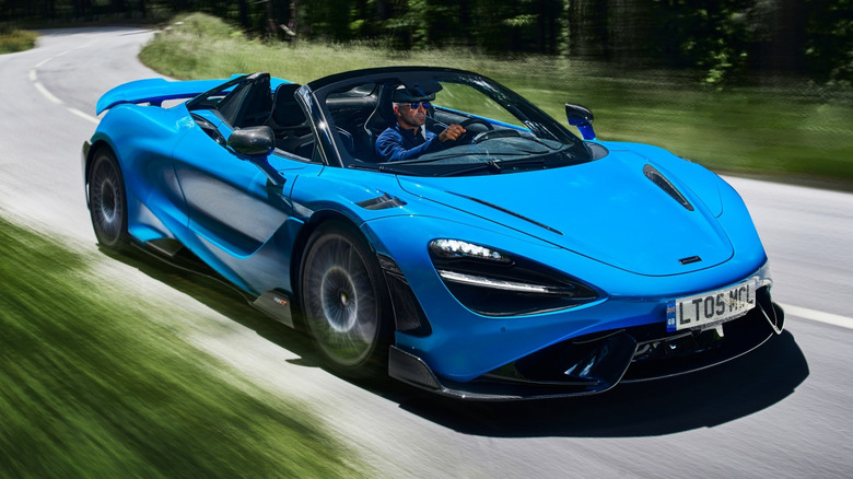 McLaren 765LT Spider at speed
