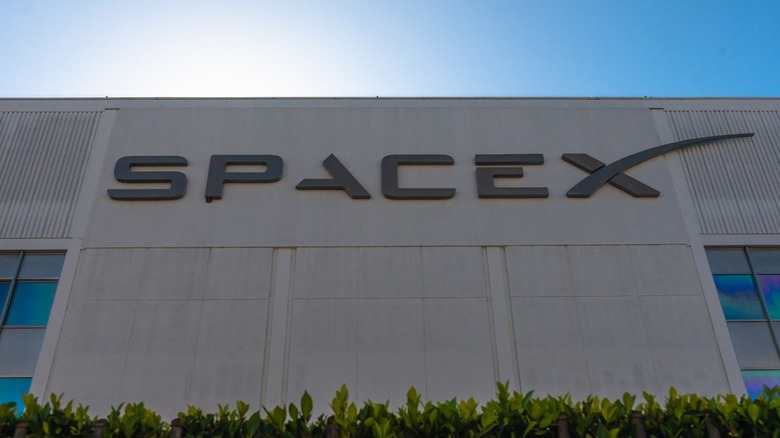 SpaceX building