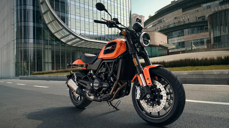 Harley Davidson X500 on the road