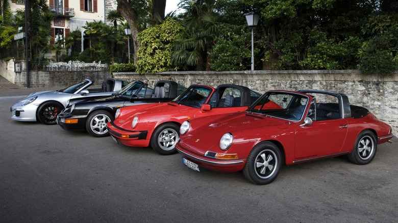 Porsche 911 cars