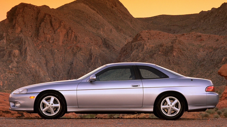 Side view of Lexus SC 300