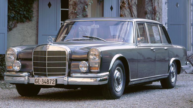 A gray 1965 Mercedes-Benz 600 Pullman.