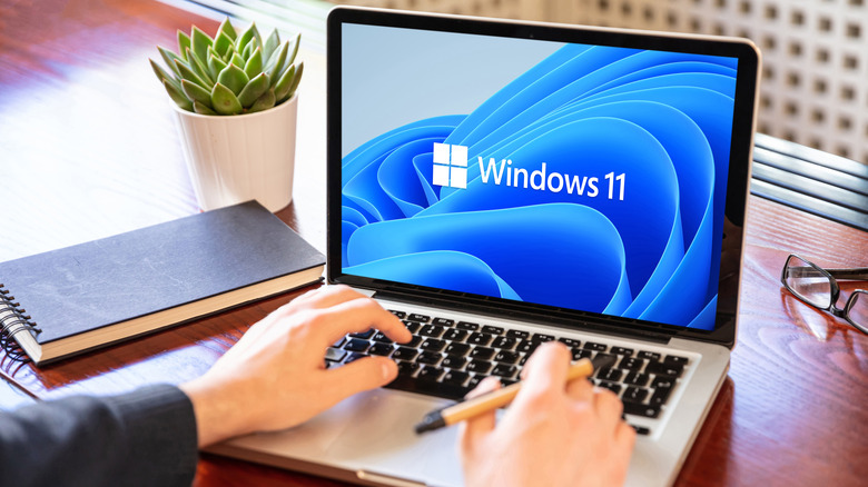 windows 11 laptop