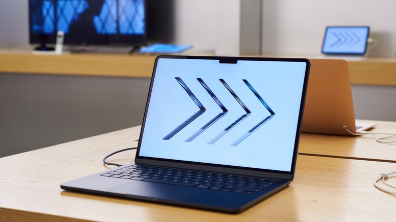 Macbook