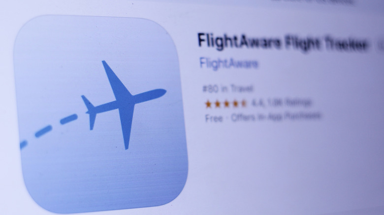 FlightAware listing in the Apple App Store
