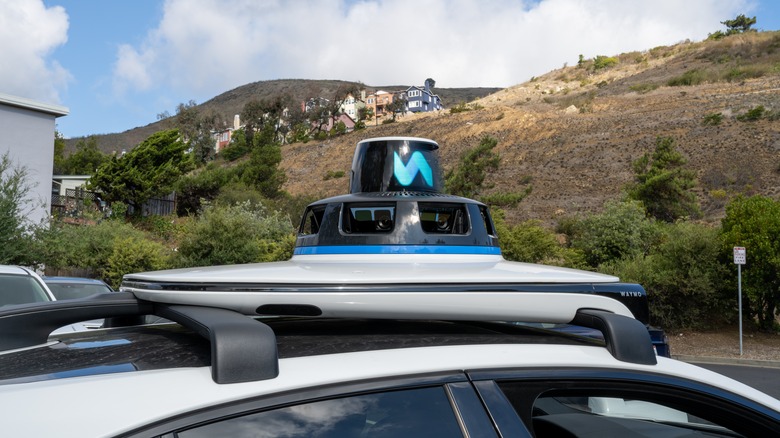 Close up of a Waymo's roof-mounted cameras