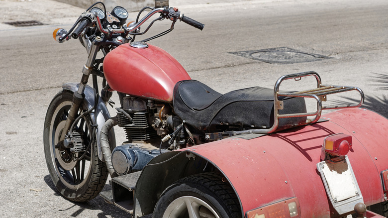 The back of a 3-wheeler motorcycle.