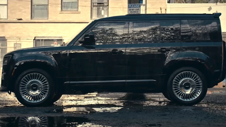 Fictional Dolus SUV parked in back alley