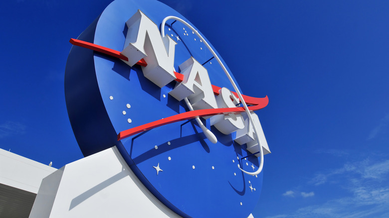 A large Nasa sign outside a building in Cape Canaveral