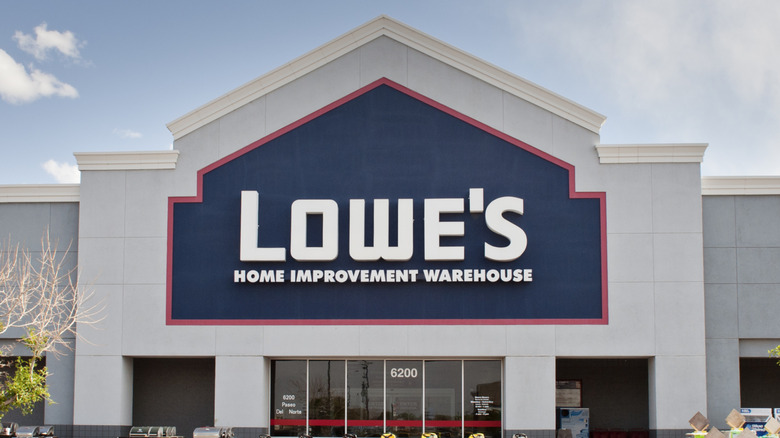 Front facade and entrance to Lowe's home improvement center