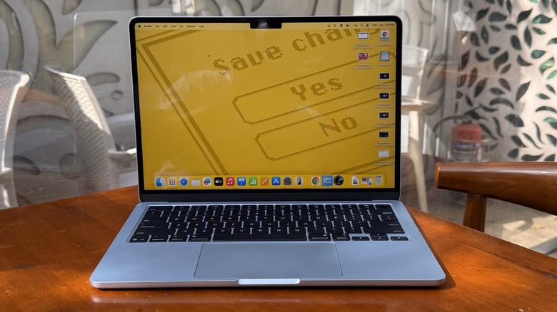 Home Screen on M4 MacBook Air.
