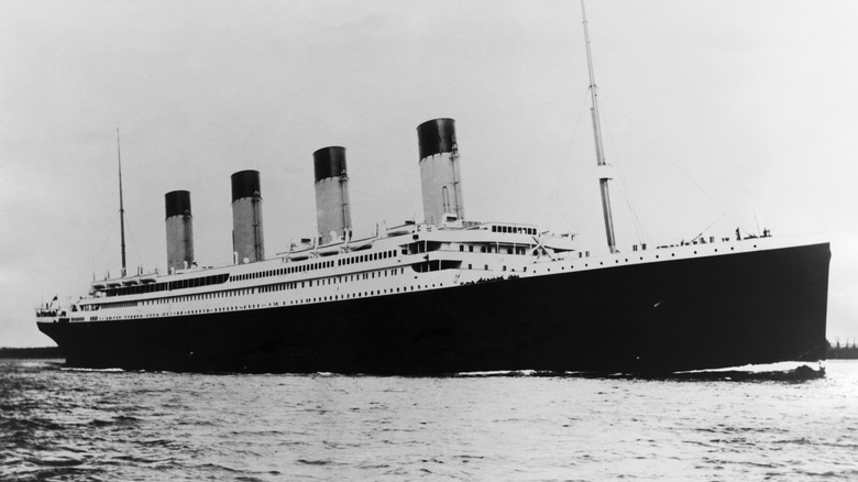 Titanic sailing