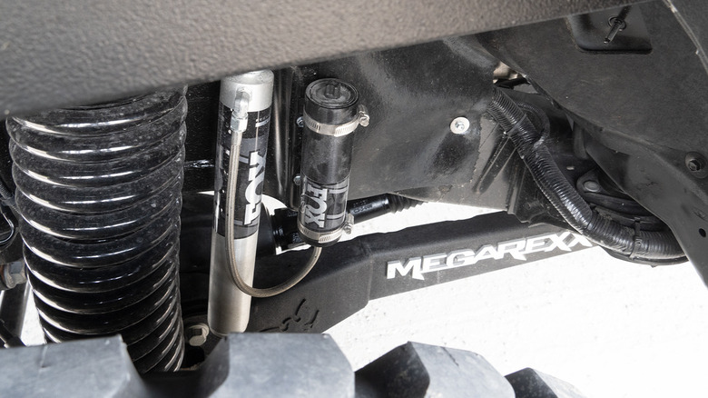 MegaRexx MegaRaptor suspension detail