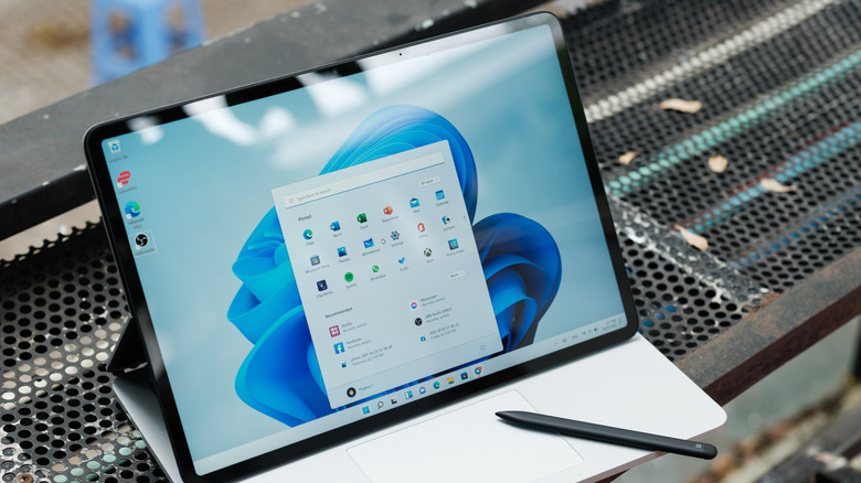 Windows apps on Surface Laptop 