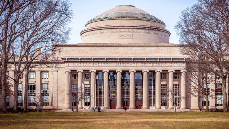 Massachusetts Institute of Technology domed concrete building with columns