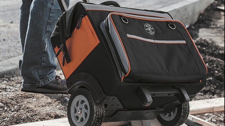 Klein tool bag rolling case