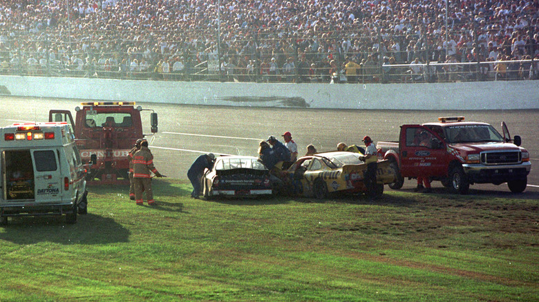 Dale Earnhardt crash