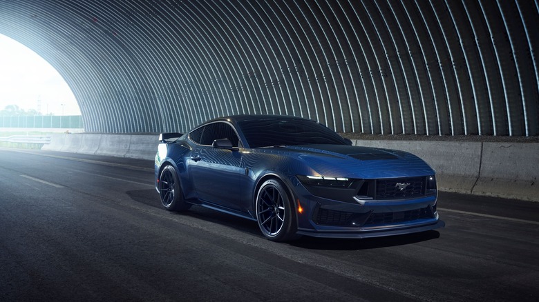 2024 ford mustang dark horse blue
