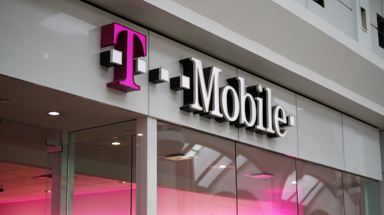 T-Mobile retail location signage
