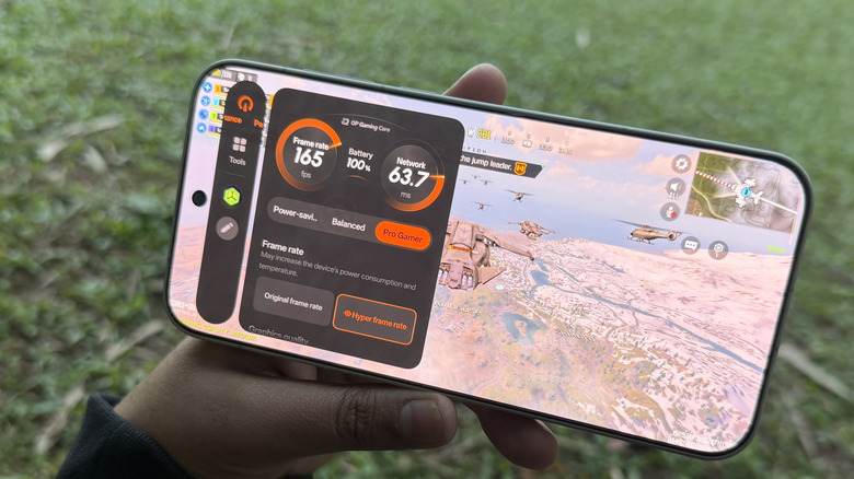 Playing games on OnePlus 15