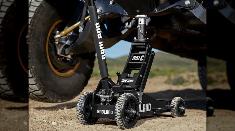 Harbor Freight's Badland floor jack is recommended for off-road use.