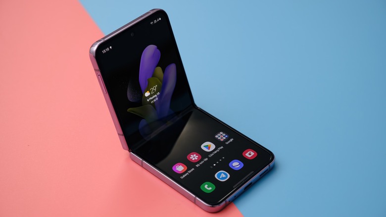 Samsung Galaxy Z Flip phone