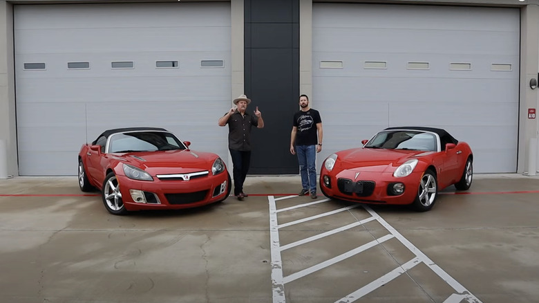 Saturn Sky and Pontiac Solstice