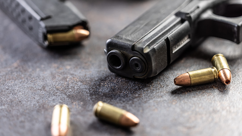 pistol ammo table