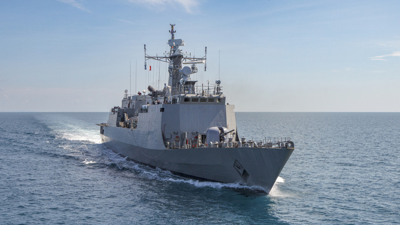 navy battleship boat