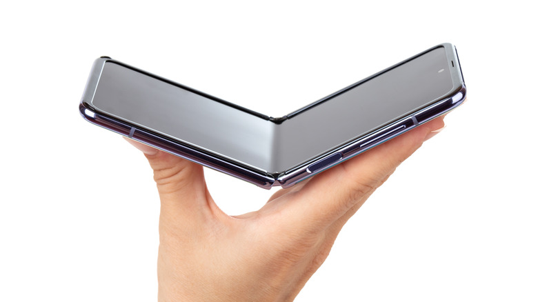 Open Samsung Flip phone