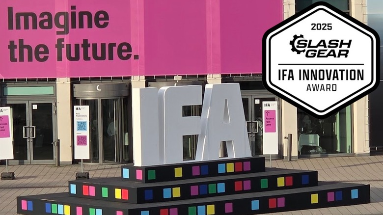 MMtech Online IFA 2025 Innovation Award badge outside the IFA venue
